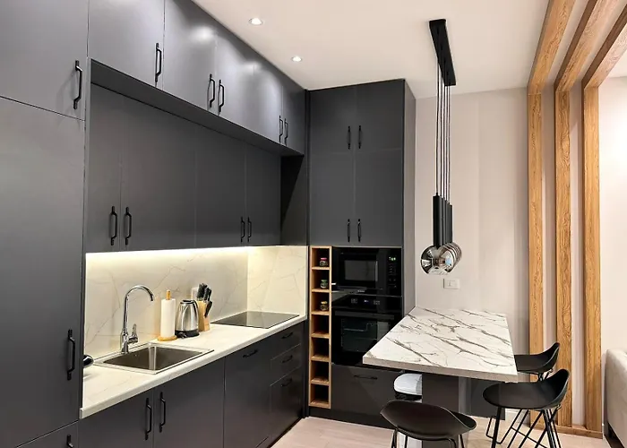 Apartment Eka Luxury Center